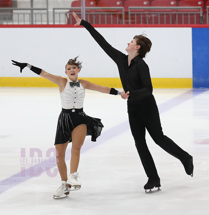 Molli Taylorson & Steven Moore (USA)