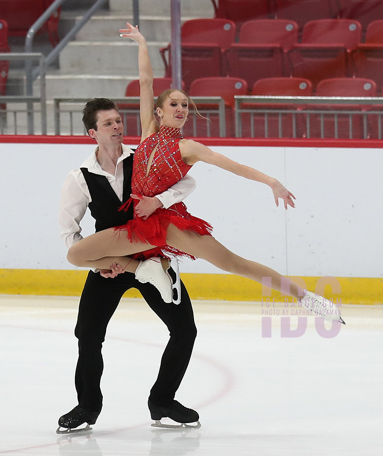 Lucy Hancock & Aiden Dotzert (CAN)