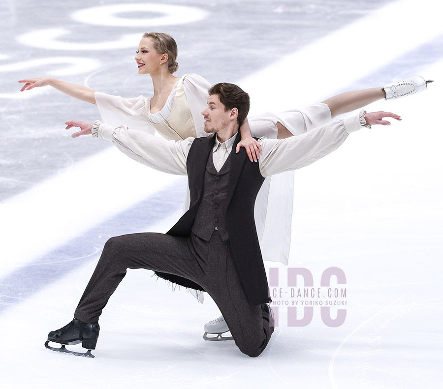 Juulia Turkkila & Matthias Versluis (FIN)