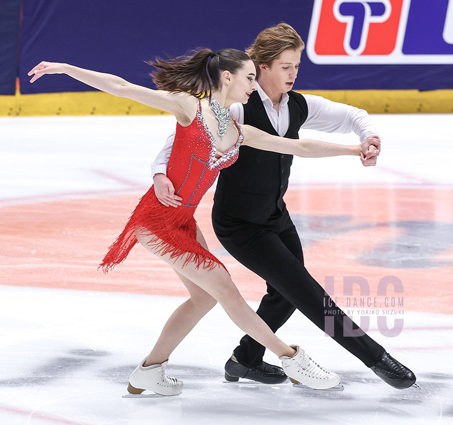 Iryna Pidgaina & Artem Koval (UKR)