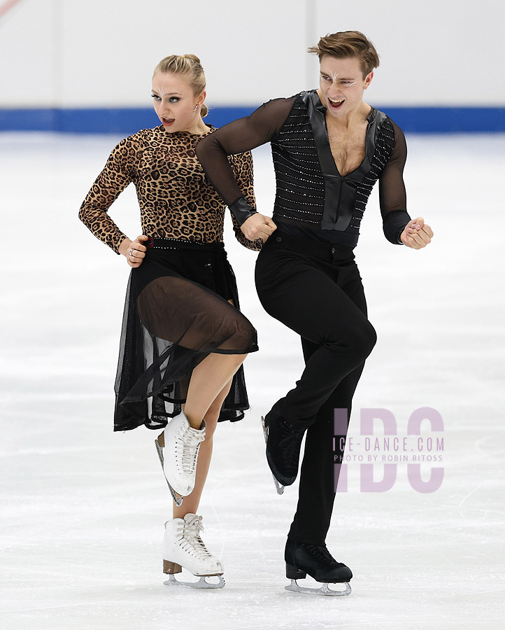 Katerina Mrazkova & Daniel Mrazek (CZE)