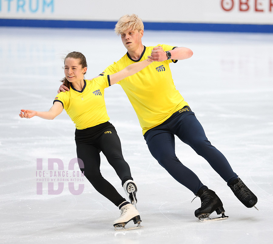 Gabriela Palomeque & Tanner White (ECU)