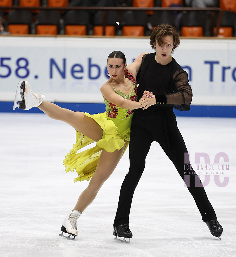 Katarina Wolfkostin & Dimitry Tsarevski (USA)