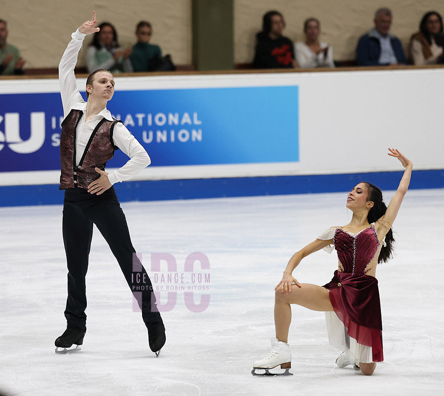 Louise Bordet & Martin Chardain (FRA)