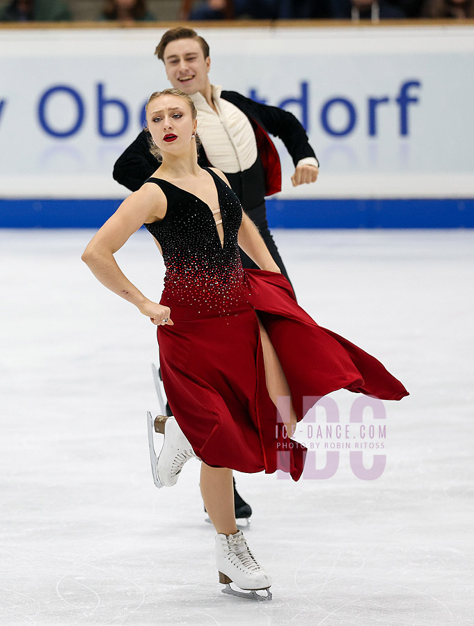 Katerina Mrazkova & Daniel Mrazek (CZE)