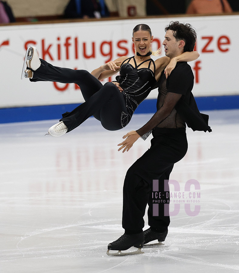 Carolina Portesi Peroni & Pietro Papetti (ITA)