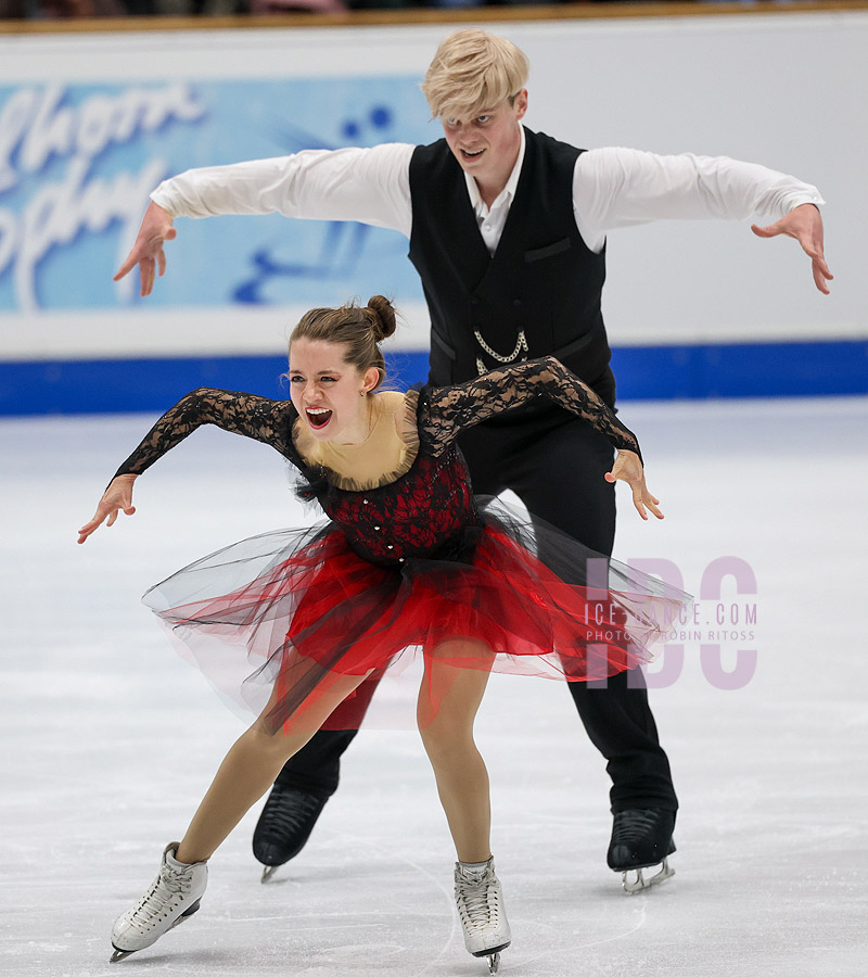 Gabriela Palomeque & Tanner White (ECU)