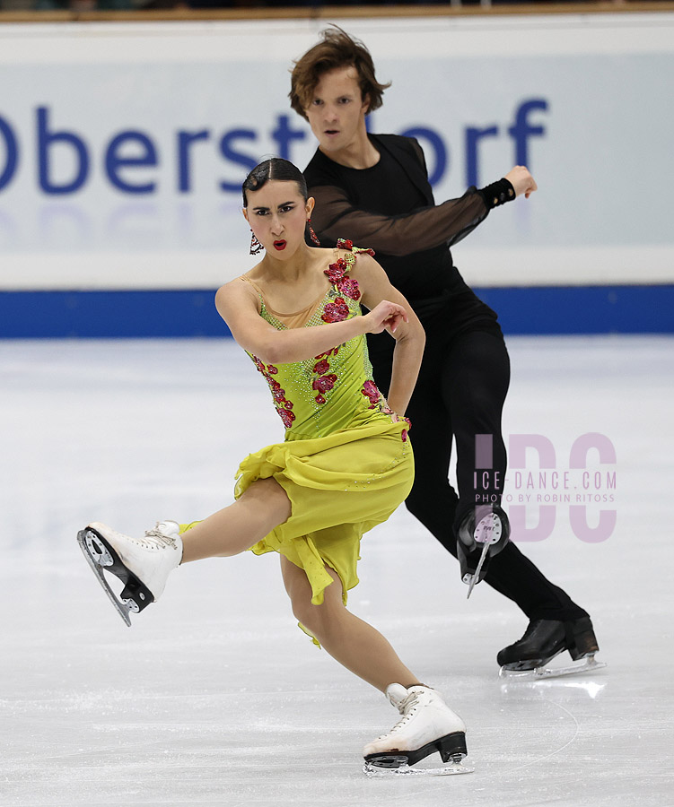Katarina Wolfkostin & Dimitry Tsarevski (USA)	