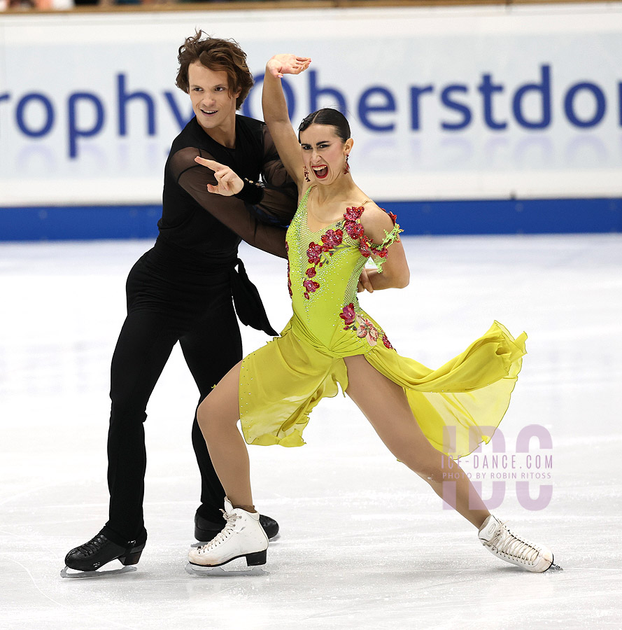 Katarina Wolfkostin & Dimitry Tsarevski (USA)	