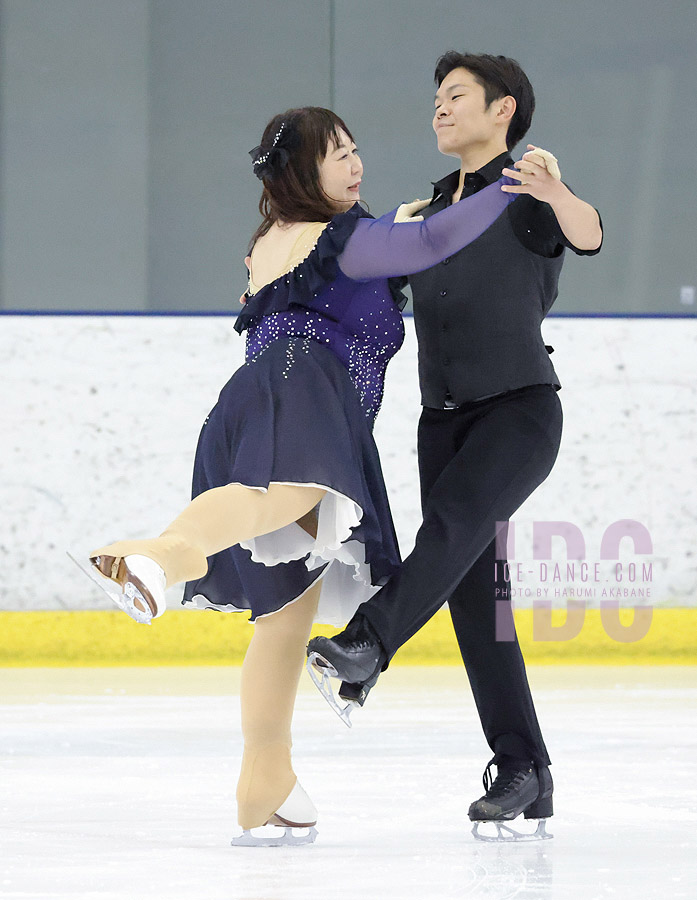 Yukiko Abe & Yoshimitsu Ikeda