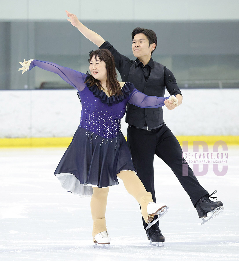 Yukiko Abe & Yoshimitsu Ikeda