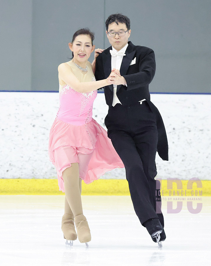 Yumiko Oguro & Junichi Suto