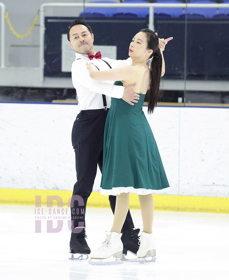 Yuriko Sato & Yuki Kobayashi